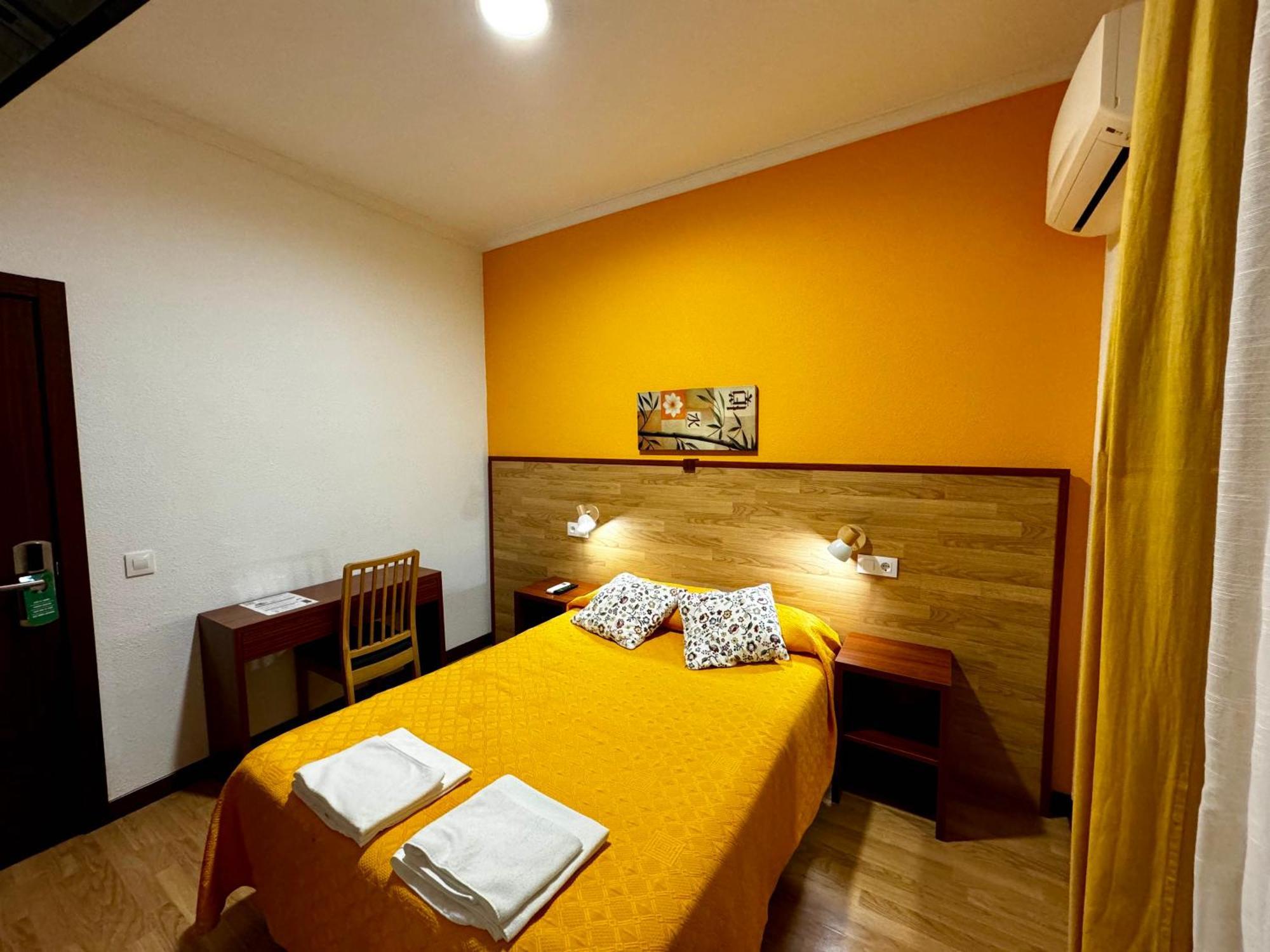 Hostal Edreira Madrid Luaran gambar